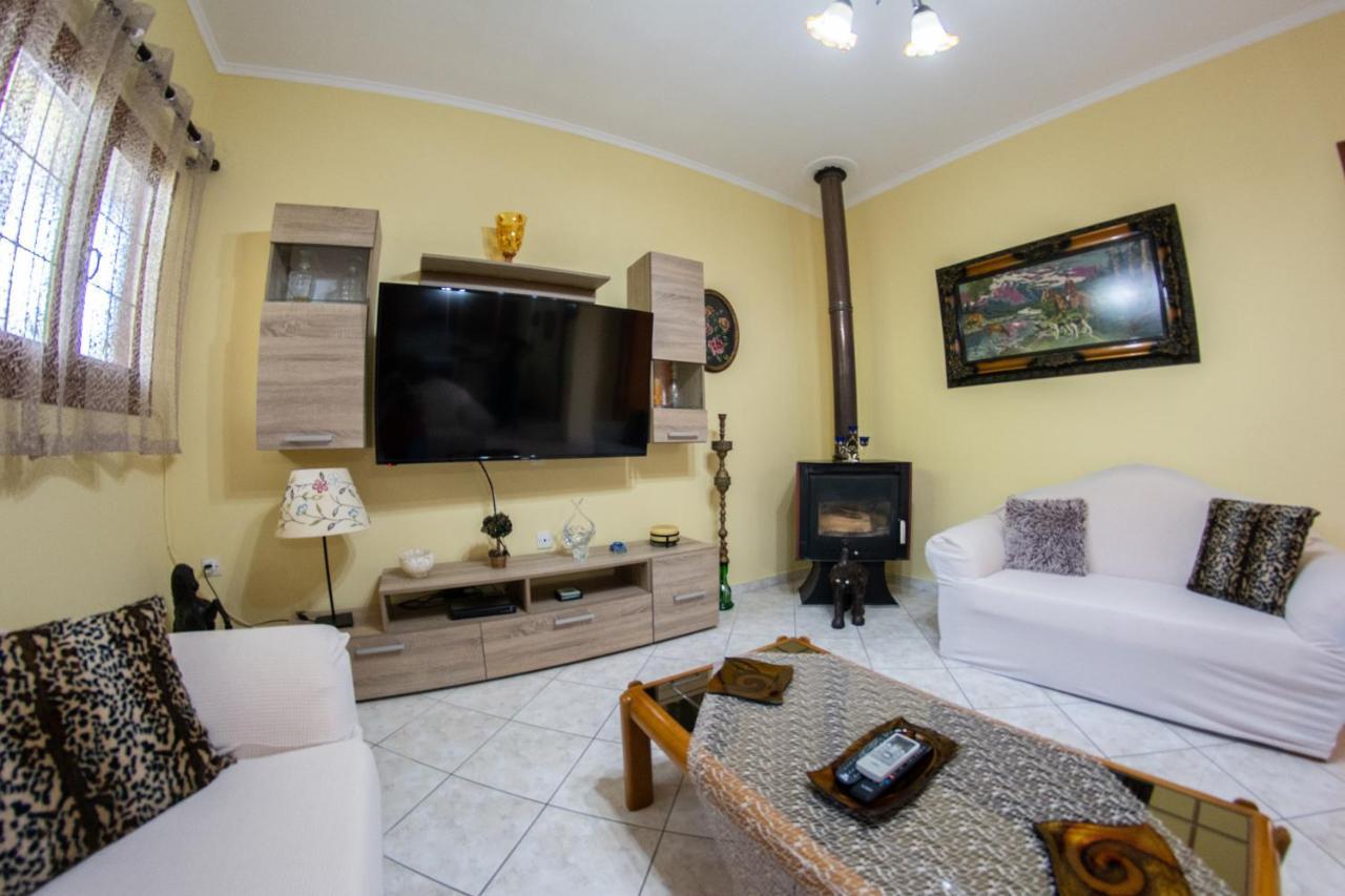 Kapetanios Apartments Agios Stefanos Avliotes  Exterior foto