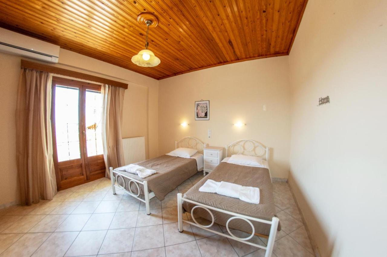 Kapetanios Apartments Agios Stefanos Avliotes  Exterior foto