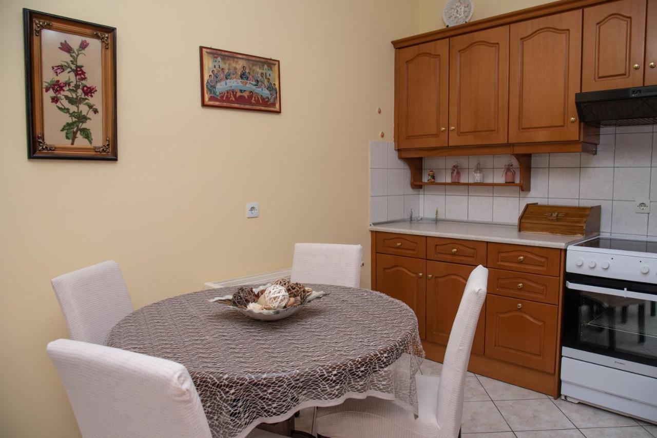 Kapetanios Apartments Agios Stefanos Avliotes  Exterior foto